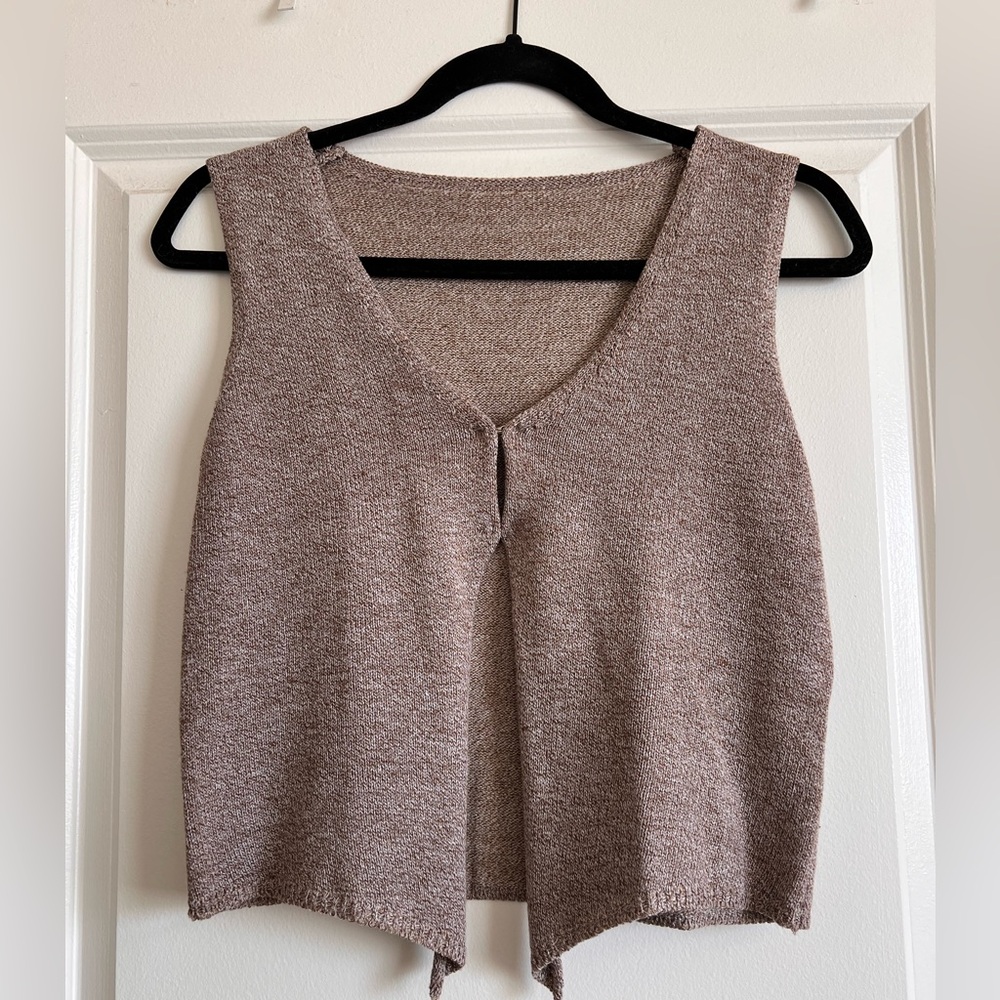 Tank top sweater knit
